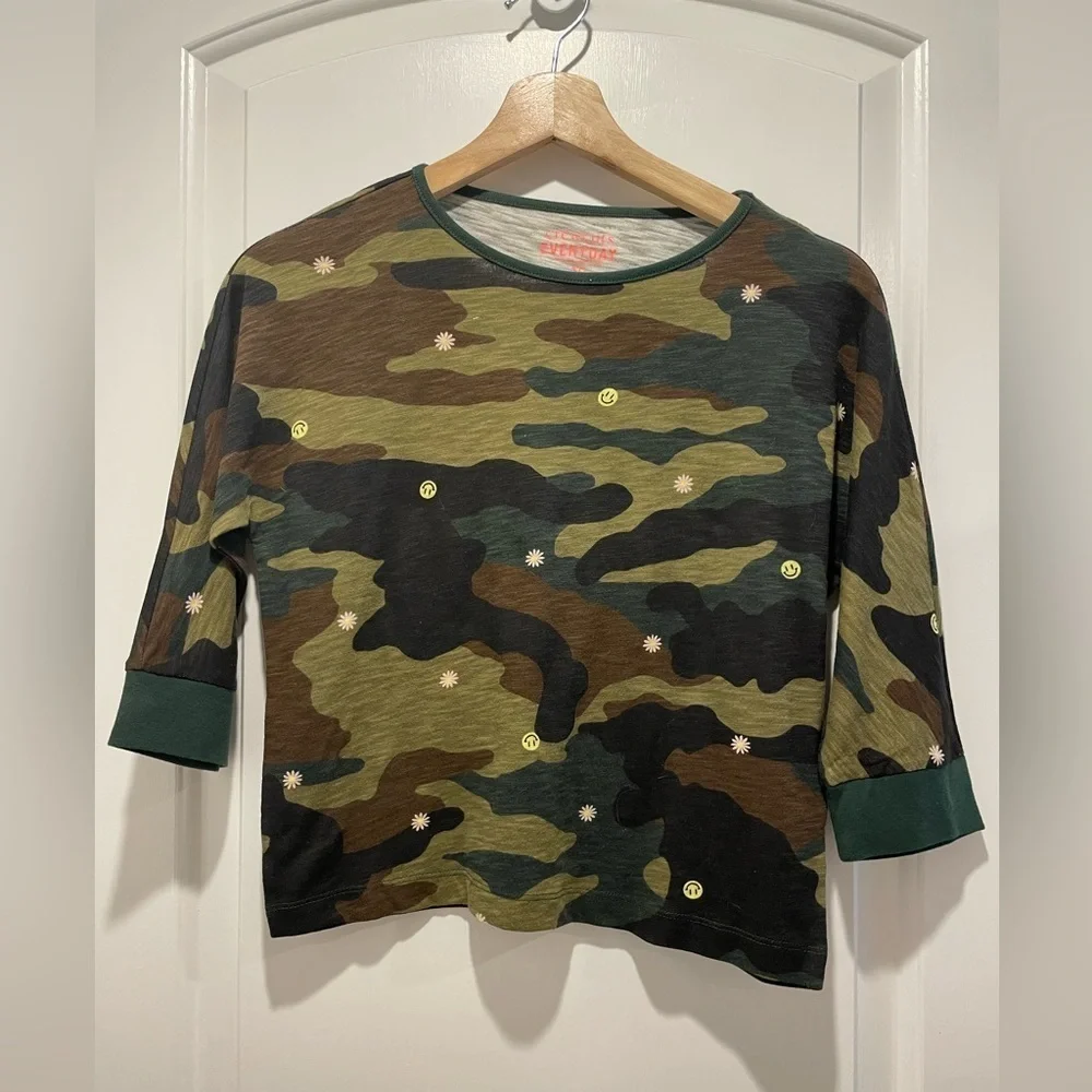 Crewcuts Camo Kids Shirt with Green Accents size 10